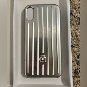 Rimowa phone case iPhone X/XS aluminium